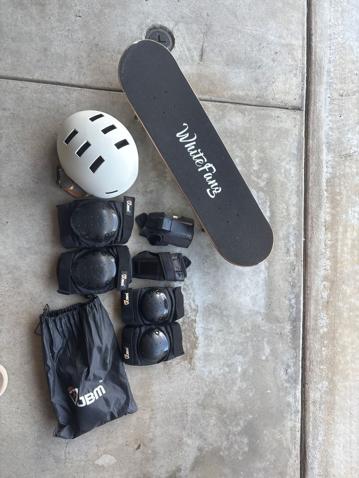 White Fang Skateboard and JBM Protective Gear Set and Retrospec Helmet