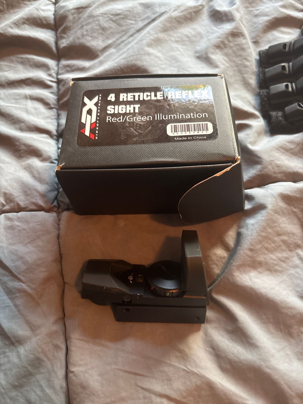 Airsoft Extreme 4 Reticle Reflex Sight